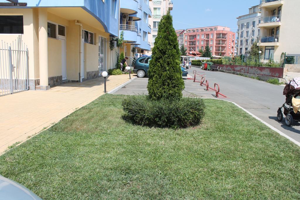 Aqua Blue Apartments Pantai Sunny Luaran gambar