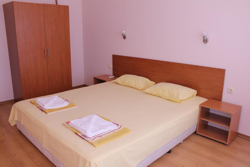 Aqua Blue Apartments Pantai Sunny Luaran gambar